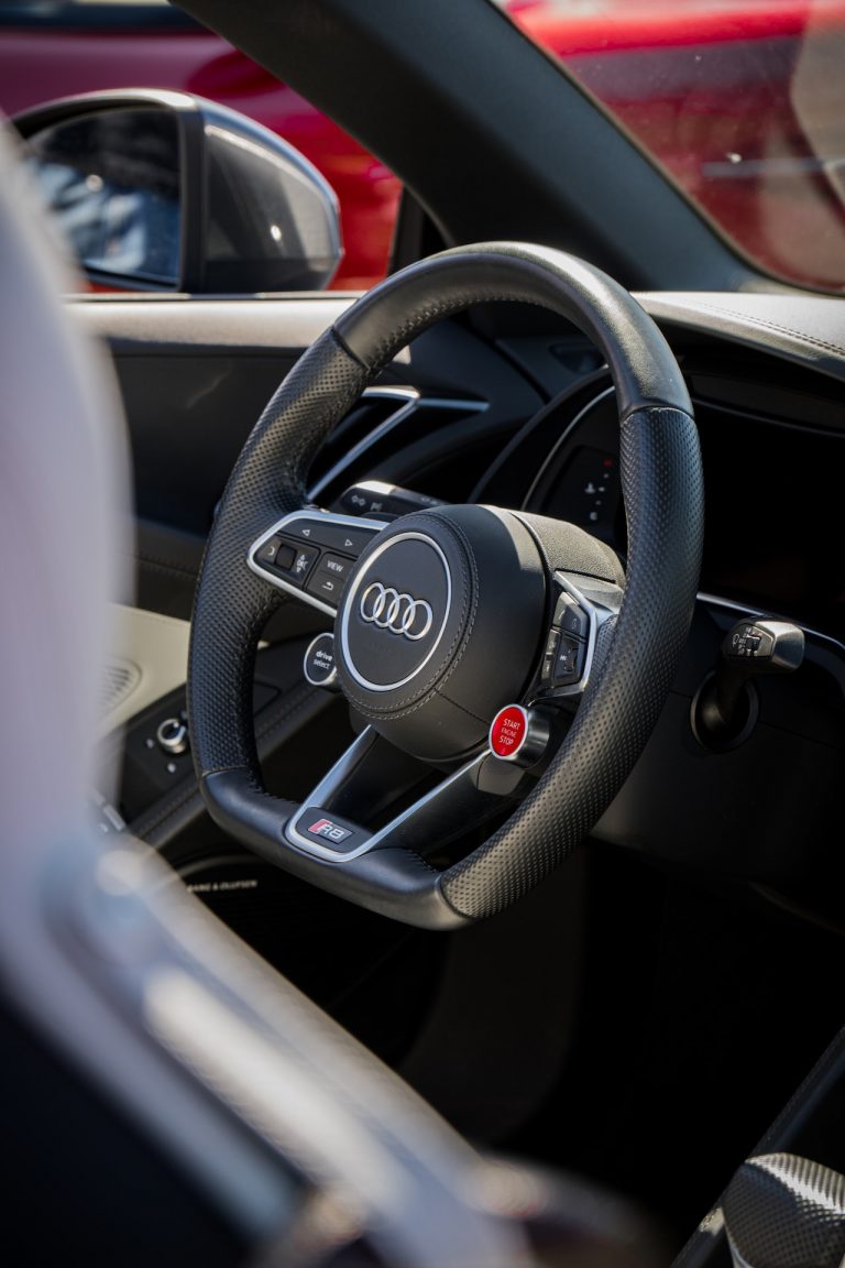 Audi SQ7 - potężne i eleganckie auto z silnikami diesel i benzynowymi