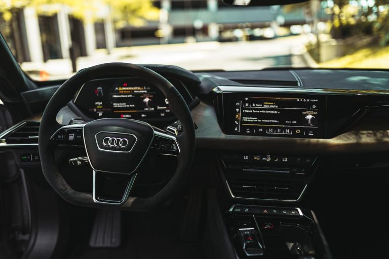 Audi A9 - opinie, spalanie, cena, wymiary